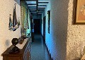 Atemberaubende traditionelle Villa mit 5 Schlafzimmern und 2 Bädern in 140.000 m2 Waldgebiet in Sax in  Dream Villas Alicante