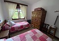 Atemberaubende traditionelle Villa mit 5 Schlafzimmern und 2 Bädern in 140.000 m2 Waldgebiet in Sax in  Dream Villas Alicante