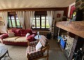 Atemberaubende traditionelle Villa mit 5 Schlafzimmern und 2 Bädern in 140.000 m2 Waldgebiet in Sax in  Dream Villas Alicante