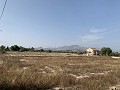 Villa with Private Pool, 3 Beds, seperate garage and Olive Trees in  Dream Villas Alicante