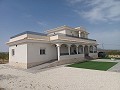 Schöne Villa mit 6 Schlafzimmern und 5 Bädern in Pinoso. in  Dream Villas Alicante
