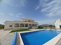 Schöne Villa mit 6 Schlafzimmern und 5 Bädern in Pinoso. in  Dream Villas Alicante