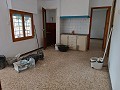 Schönes Landhaus mit 5 Schlafzimmern, 2 Bädern und Pool in Yecla. in  Dream Villas Alicante