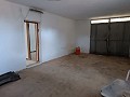 Schönes Landhaus mit 5 Schlafzimmern, 2 Bädern und Pool in Yecla. in  Dream Villas Alicante