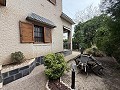 Prachtige villa met 4 slaapkamers en 2 badkamers in een van de meest prestigieuze gebieden van Elda in  Dream Villas Alicante