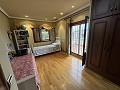 Prachtige villa met 4 slaapkamers en 2 badkamers in een van de meest prestigieuze gebieden van Elda in  Dream Villas Alicante
