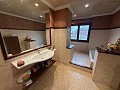 Prachtige villa met 4 slaapkamers en 2 badkamers in een van de meest prestigieuze gebieden van Elda in  Dream Villas Alicante