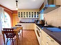 ¡Maravillosa villa de 5 dormitorios y 4 baños en Encebras (Pinoso) con hermosas vistas! in  Dream Villas Alicante