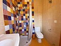 ¡Maravillosa villa de 5 dormitorios y 4 baños en Encebras (Pinoso) con hermosas vistas! in  Dream Villas Alicante