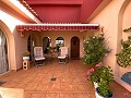 ¡Maravillosa villa de 5 dormitorios y 4 baños en Encebras (Pinoso) con hermosas vistas! in  Dream Villas Alicante