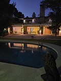 Exklusive Villa mit 4 Schlafzimmern und 3 Bädern in Loma Bada Petrer. in  Dream Villas Alicante