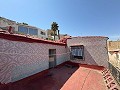 Fantastisches Stadthaus mit 4 Schlafzimmern und 3 Bädern mit Blick auf das Schloss in Petrer in  Dream Villas Alicante