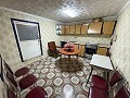 Fantastisches Stadthaus mit 4 Schlafzimmern und 3 Bädern mit Blick auf das Schloss in Petrer in  Dream Villas Alicante