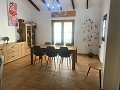 Mooie villa met 3 slaapkamers en 2 badkamers in Caudete Castilla La Mancha. in  Dream Villas Alicante