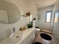 Schöne Villa mit 3 Schlafzimmern und 2 Bädern in Pinoso. in  Dream Villas Alicante