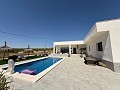 Schöne Villa mit 3 Schlafzimmern und 2 Bädern in Pinoso. in  Dream Villas Alicante