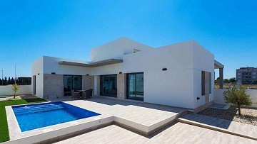 Lovely 3 Bedroom 2 Bath Villa, in La Romana.