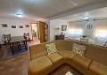 Fabulosa villa de 4 dormitorios con casa de invitados independiente en Sax in  Dream Villas Alicante