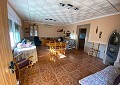 Fabulosa villa de 4 dormitorios con casa de invitados independiente en Sax in  Dream Villas Alicante