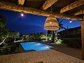 Preciosa villa de 5 dormitorios y 4 baños en Pinoso. in  Dream Villas Alicante