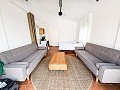Preciosa villa de 5 dormitorios y 4 baños en Pinoso. in  Dream Villas Alicante