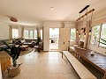 Preciosa villa de 5 dormitorios y 4 baños en Pinoso. in  Dream Villas Alicante