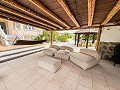 Preciosa villa de 5 dormitorios y 4 baños en Pinoso. in  Dream Villas Alicante