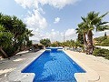 Preciosa villa de 5 dormitorios y 4 baños en Pinoso. in  Dream Villas Alicante