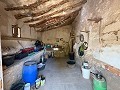 Amplia casa con garaje y gran parcela: Una casa con grandes posibilidades in  Dream Villas Alicante