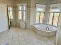 Villa mit 3 Schlafzimmern, perfekt für Pferdeliebhaber in  Dream Villas Alicante