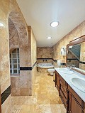 Wunderschönes privates Berganwesen mit Geschäftsmöglichkeit in Jumilla. in  Dream Villas Alicante