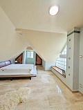 Wunderschönes privates Berganwesen mit Geschäftsmöglichkeit in Jumilla. in  Dream Villas Alicante