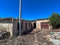 Grande opportunité à El Xinorlet : maison à rénover avec grotte et terrain in  Dream Villas Alicante