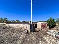 Grande opportunité à El Xinorlet : maison à rénover avec grotte et terrain in  Dream Villas Alicante
