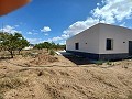 Casa de invitados, garaje más parcela en venta en Pinoso. in  Dream Villas Alicante