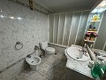 2 Casas en Pinoso con mucho potencial in  Dream Villas Alicante