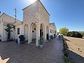 Moderne off-grid villa met zwembad in Biar in  Dream Villas Alicante