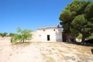 Casa de Campo con 100.000M2 de olivos y almendros in  Dream Villas Alicante