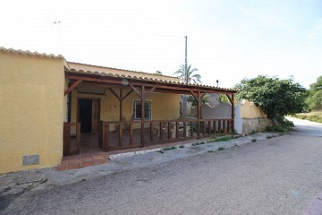 Höhlenhaus mit 4 Schlafzimmern in Casas del Senor