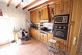 Groot vrijstaand huis met 9 slaapkamers in de stad, ideaal voor zaken in  Dream Villas Alicante