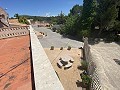 Groot landhuis met marmeren bedrijf en druivenplantage in  Dream Villas Alicante