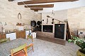 Groot landhuis met marmeren bedrijf en druivenplantage in  Dream Villas Alicante