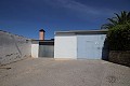 Groot landhuis met marmeren bedrijf en druivenplantage in  Dream Villas Alicante