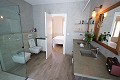 Große Villa mit Pool und Garten in  Dream Villas Alicante