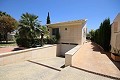 Große Villa mit Pool und Garten in  Dream Villas Alicante