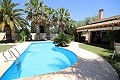 Große Villa mit Pool und Garten in  Dream Villas Alicante