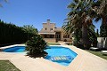 Große Villa mit Pool und Garten in  Dream Villas Alicante