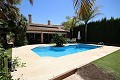 Große Villa mit Pool und Garten in  Dream Villas Alicante