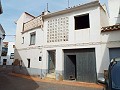Großes Stadthaus mit 2 separaten Wohnungen und Garage in  Dream Villas Alicante