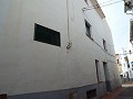 Großes Stadthaus mit 2 separaten Wohnungen und Garage in  Dream Villas Alicante